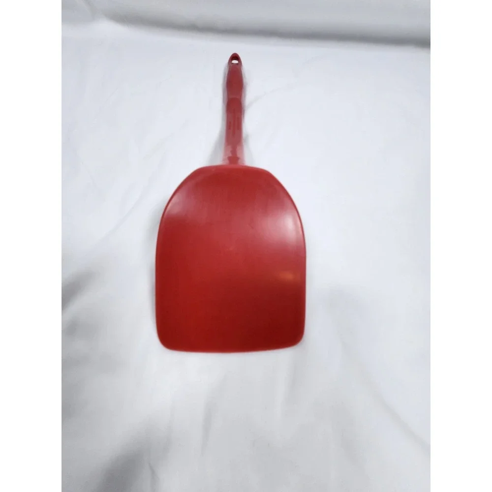Melamine RED Tools  Spatula, Solid Pattern, 1-Piece